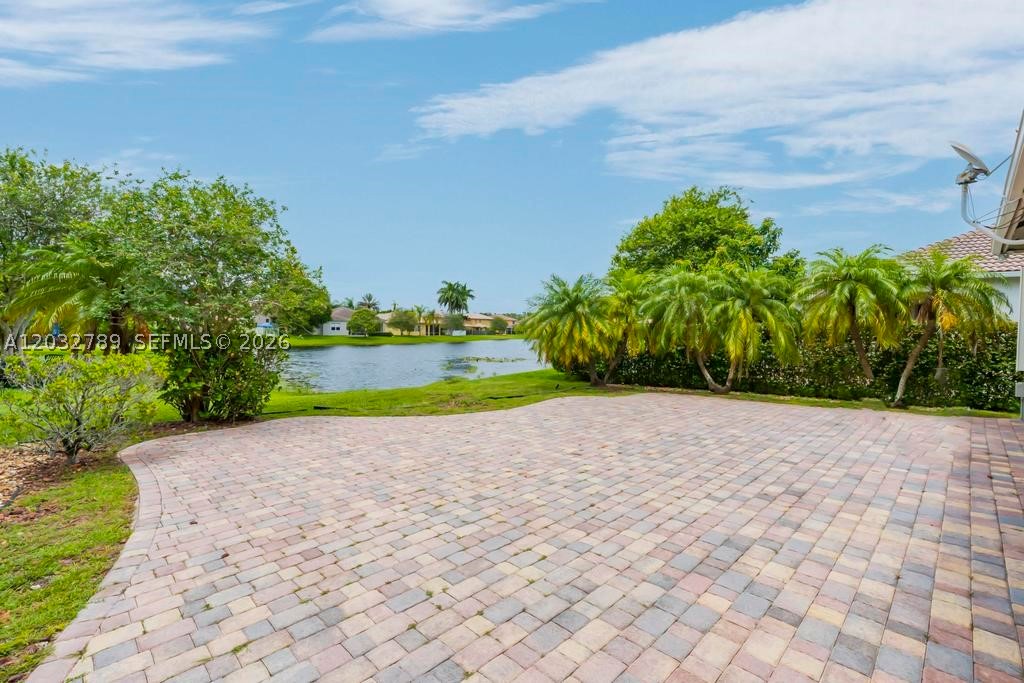 ISLES AT WESTON - Residential
