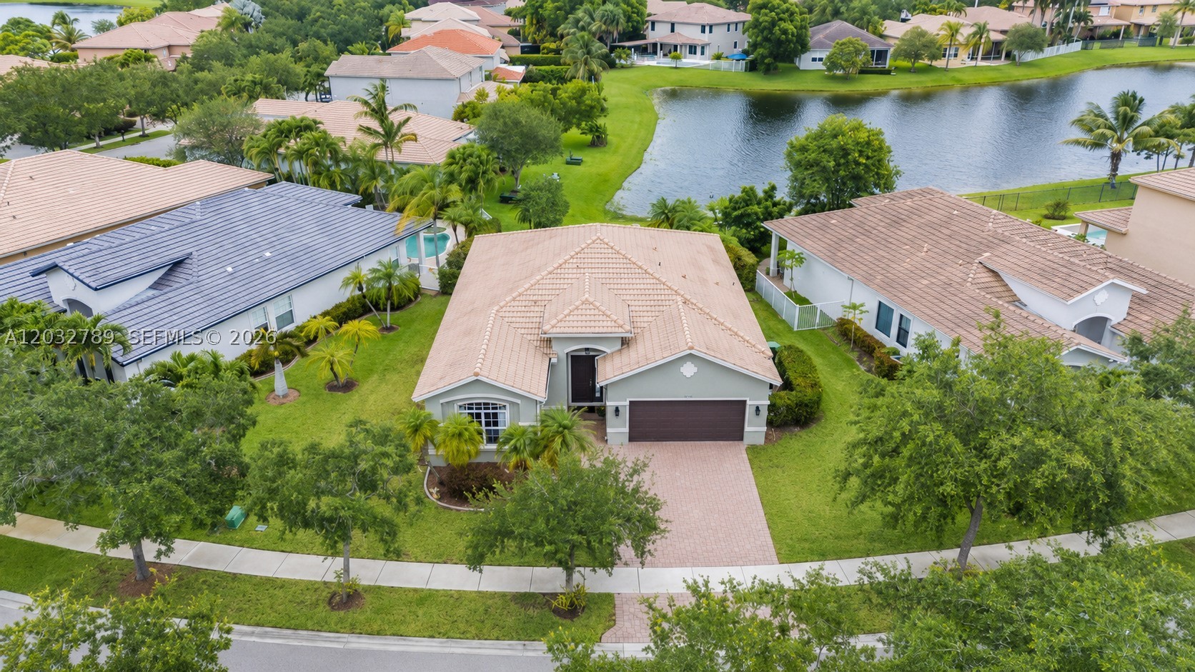 ISLES AT WESTON - Residential