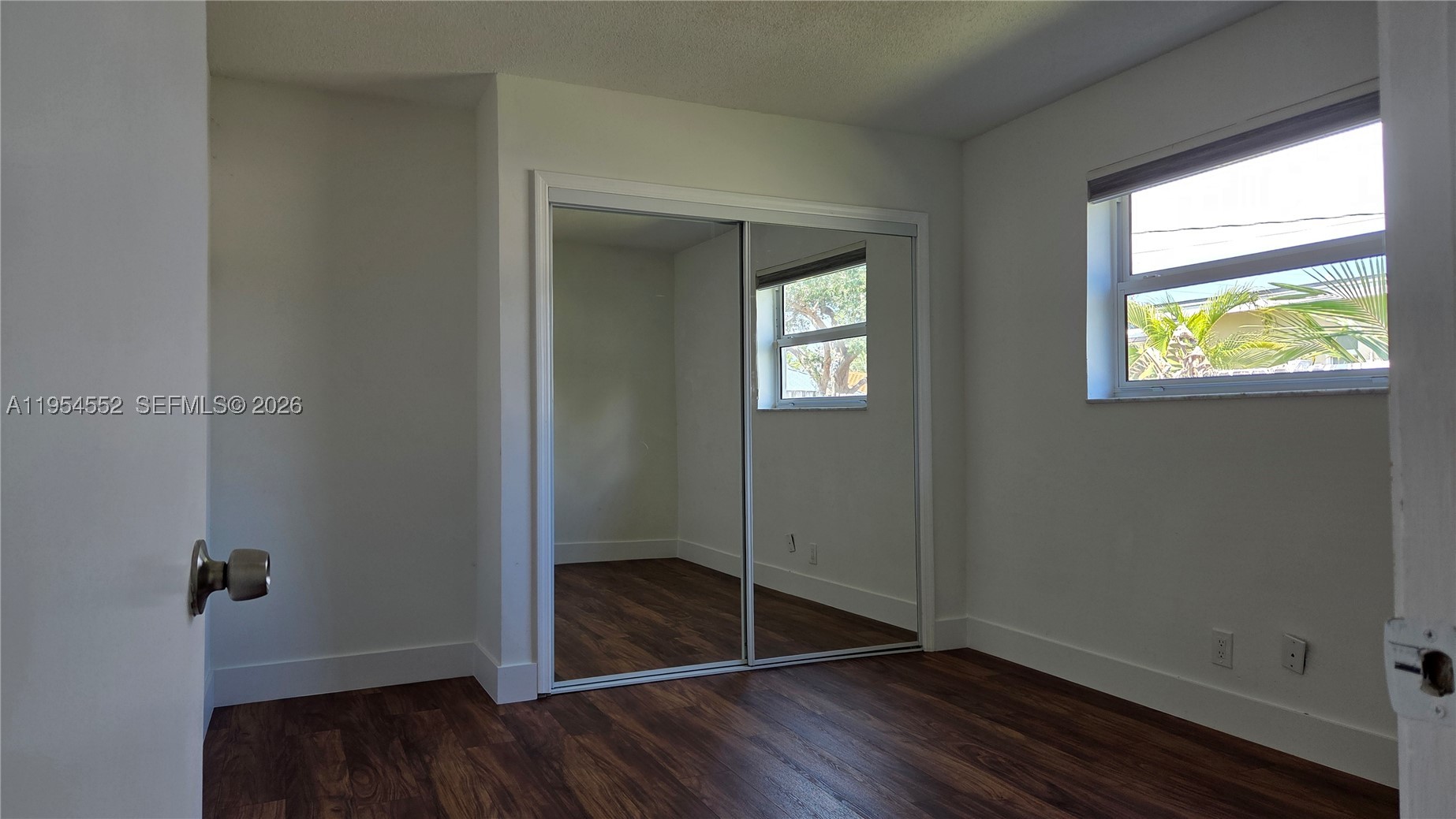 HOLLYWOOD GOLF ESTATES SE - Residential