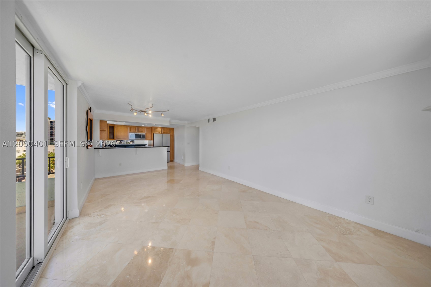 COLLINS TOWERS CONDO - Residential Lease