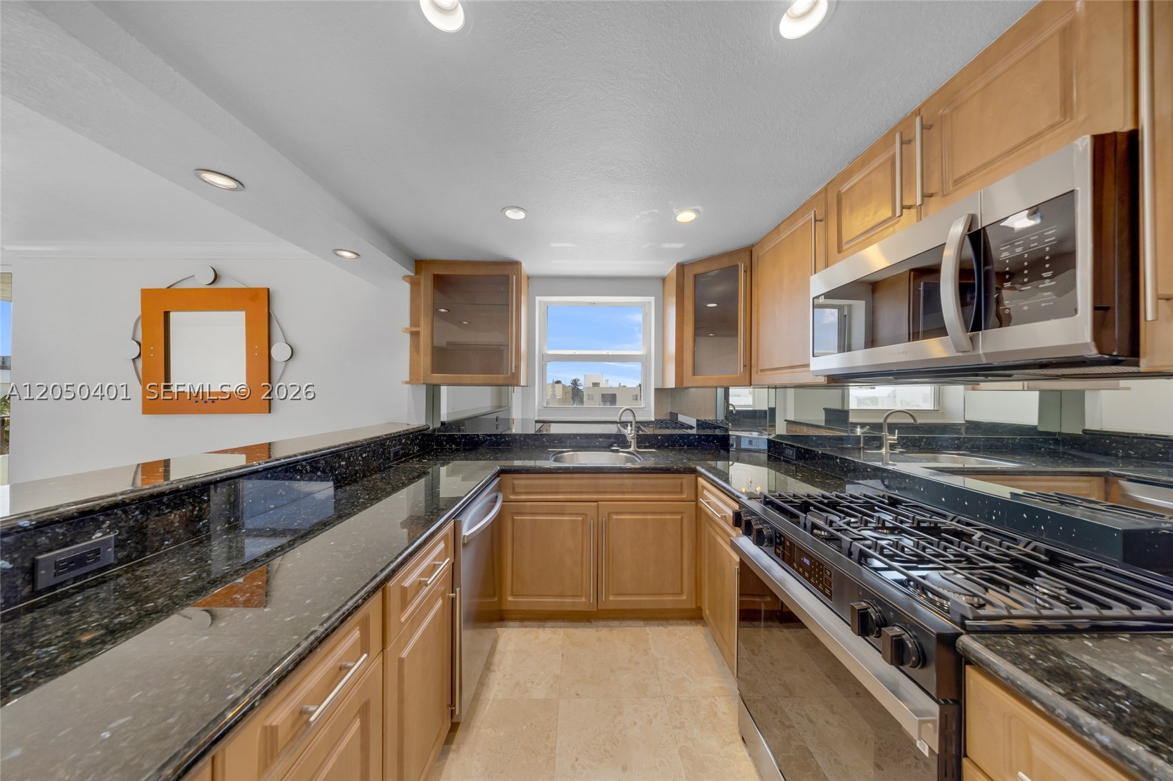 COLLINS TOWERS CONDO - Residential Lease