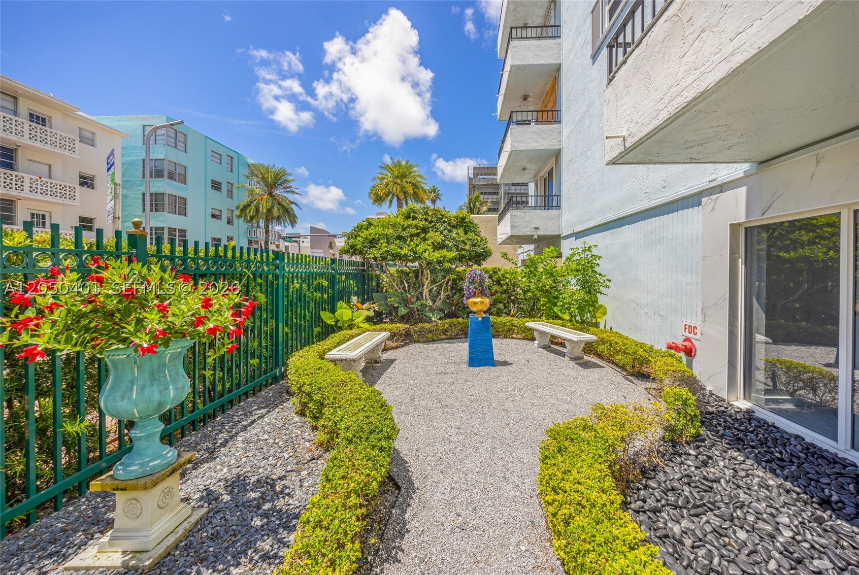 COLLINS TOWERS CONDO - Residential Lease