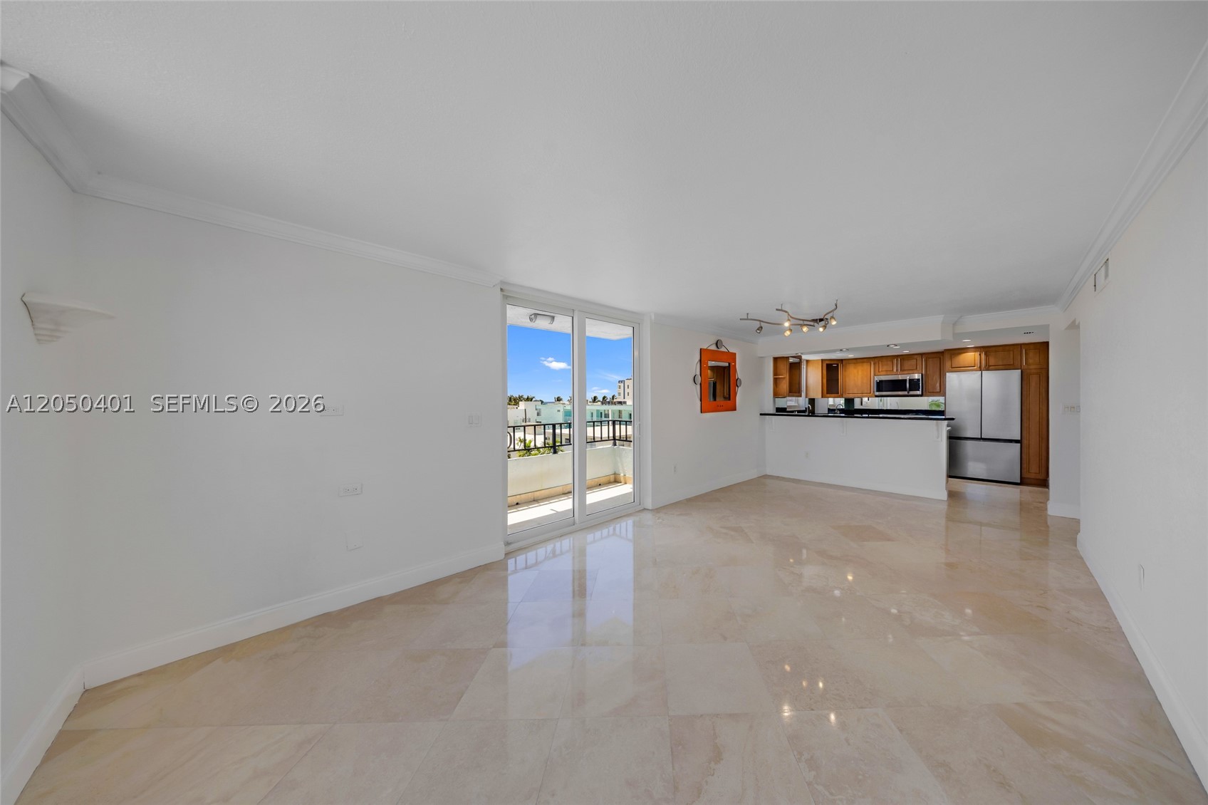 COLLINS TOWERS CONDO - Residential Lease