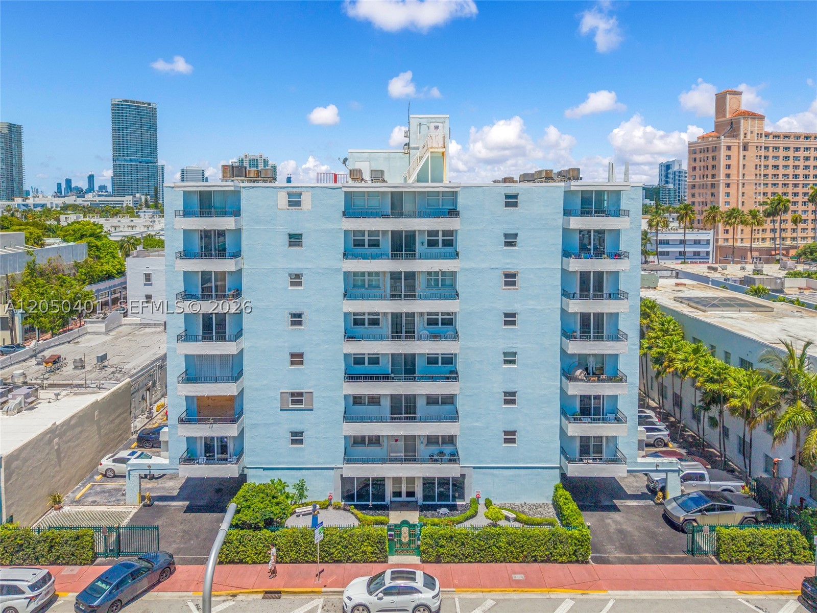 COLLINS TOWERS CONDO - Residential Lease
