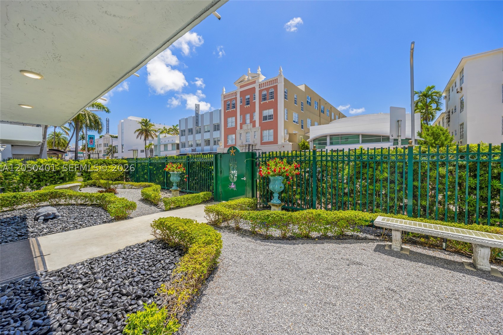 COLLINS TOWERS CONDO - Residential Lease