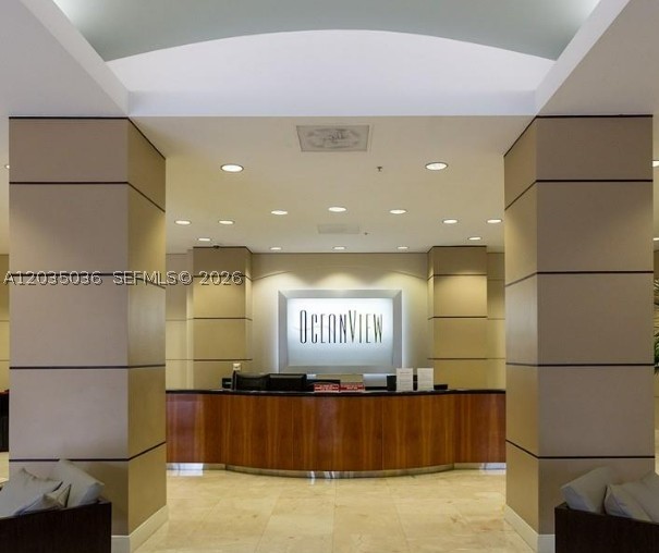 OCEANVIEW BUILDING B COND - Residential