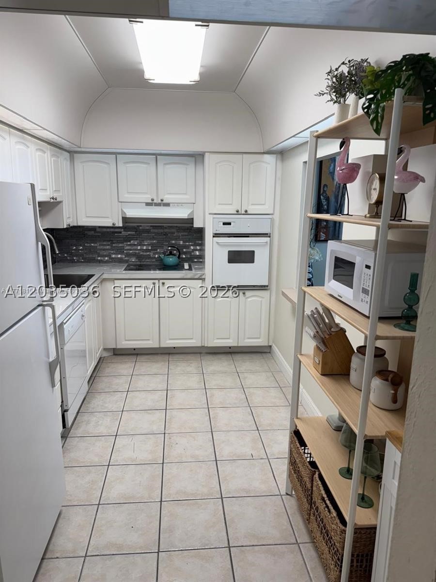 OCEANVIEW BUILDING B COND - Residential