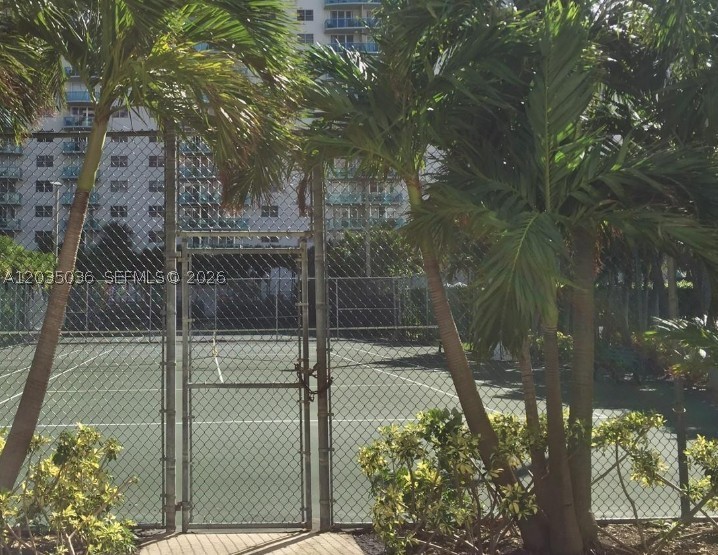 OCEANVIEW BUILDING B COND - Residential