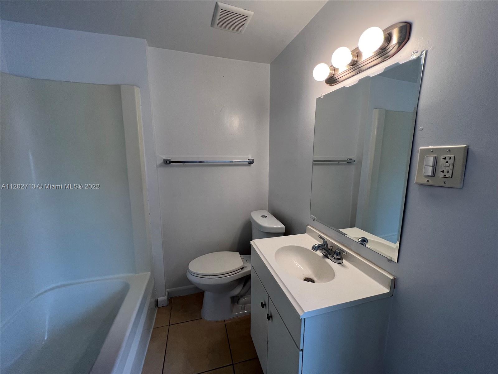 LAKE FOREST SEC ONE - Residential