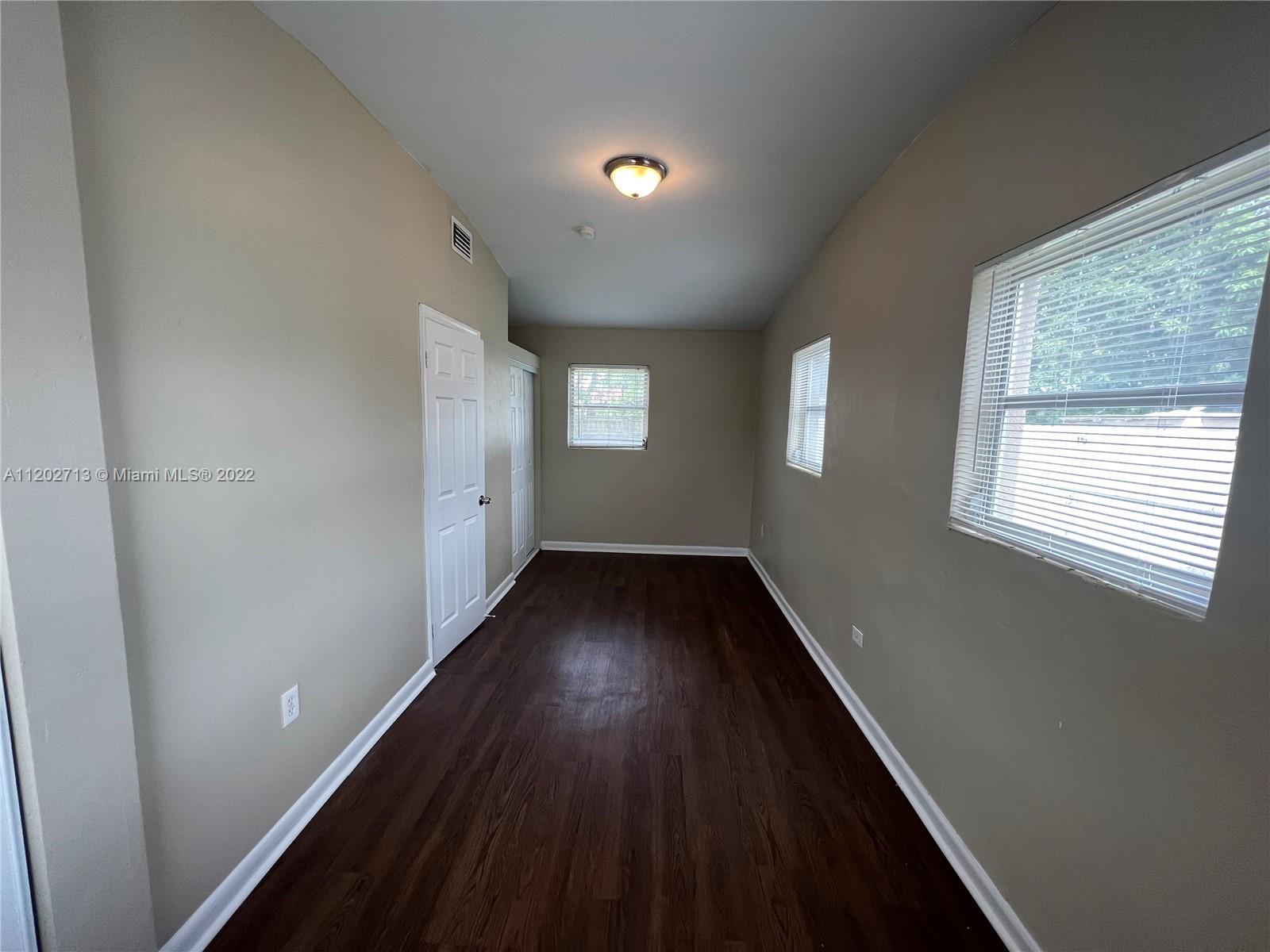LAKE FOREST SEC ONE - Residential