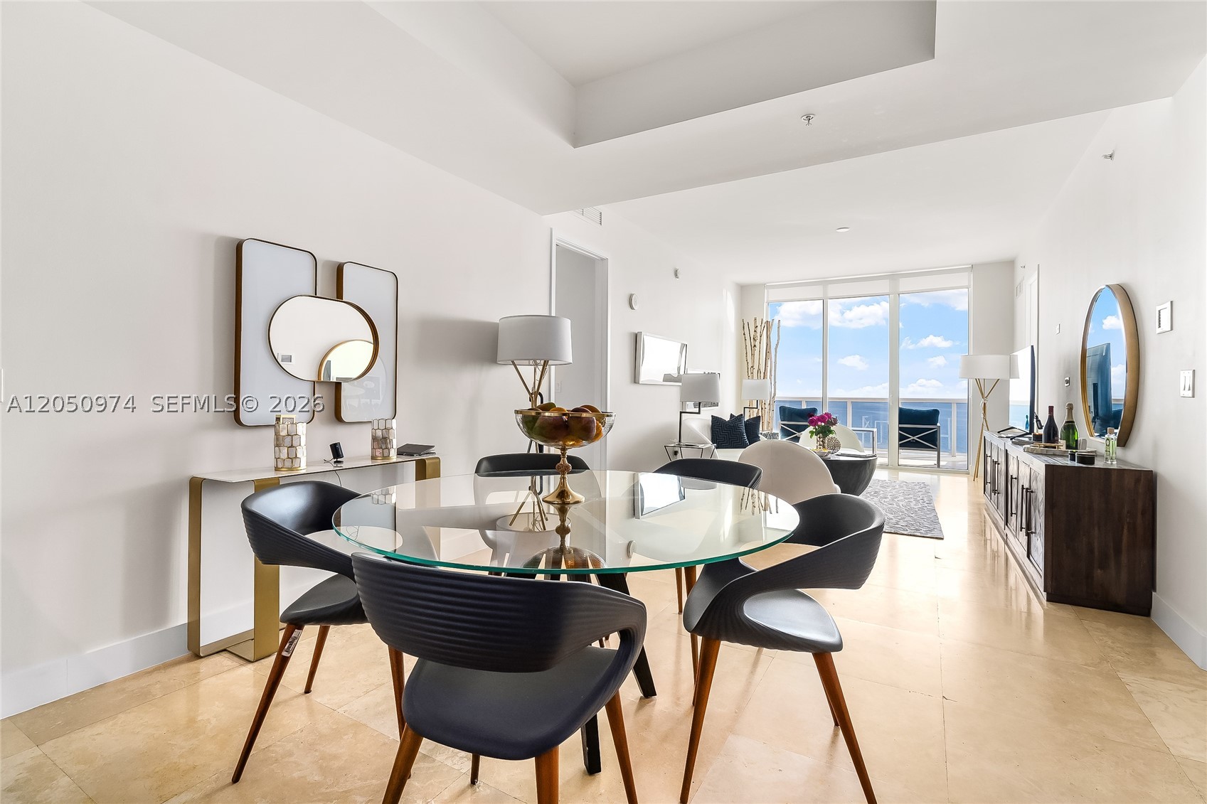 TRUMP ROYALE CONDO - Residential Lease