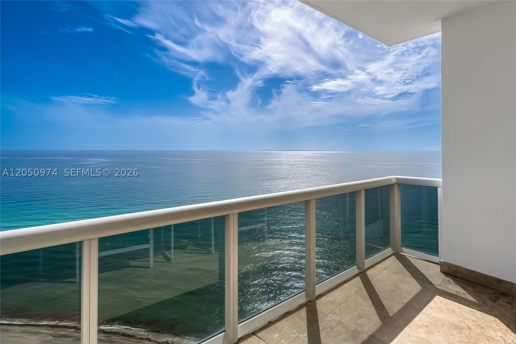 TRUMP ROYALE CONDO - Residential Lease