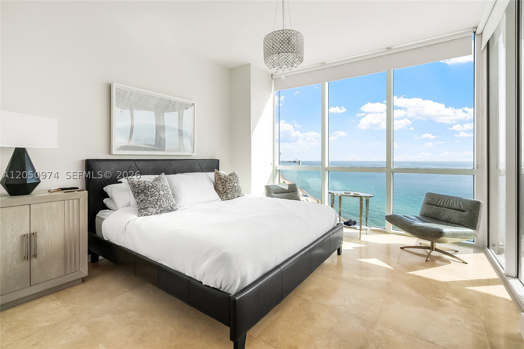 TRUMP ROYALE CONDO - Residential Lease