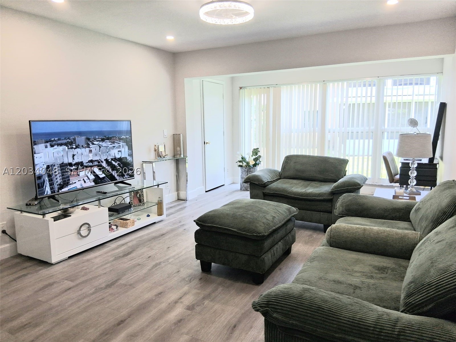 PINES OF DELRAY CONDO - Residential