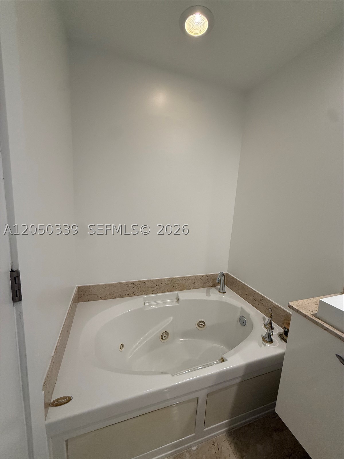 ATLANTIC I AT THE POINT C - Residential