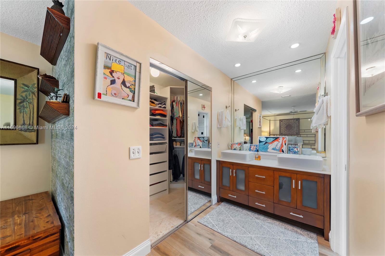 ROYAL PALM ESTATES - Residential