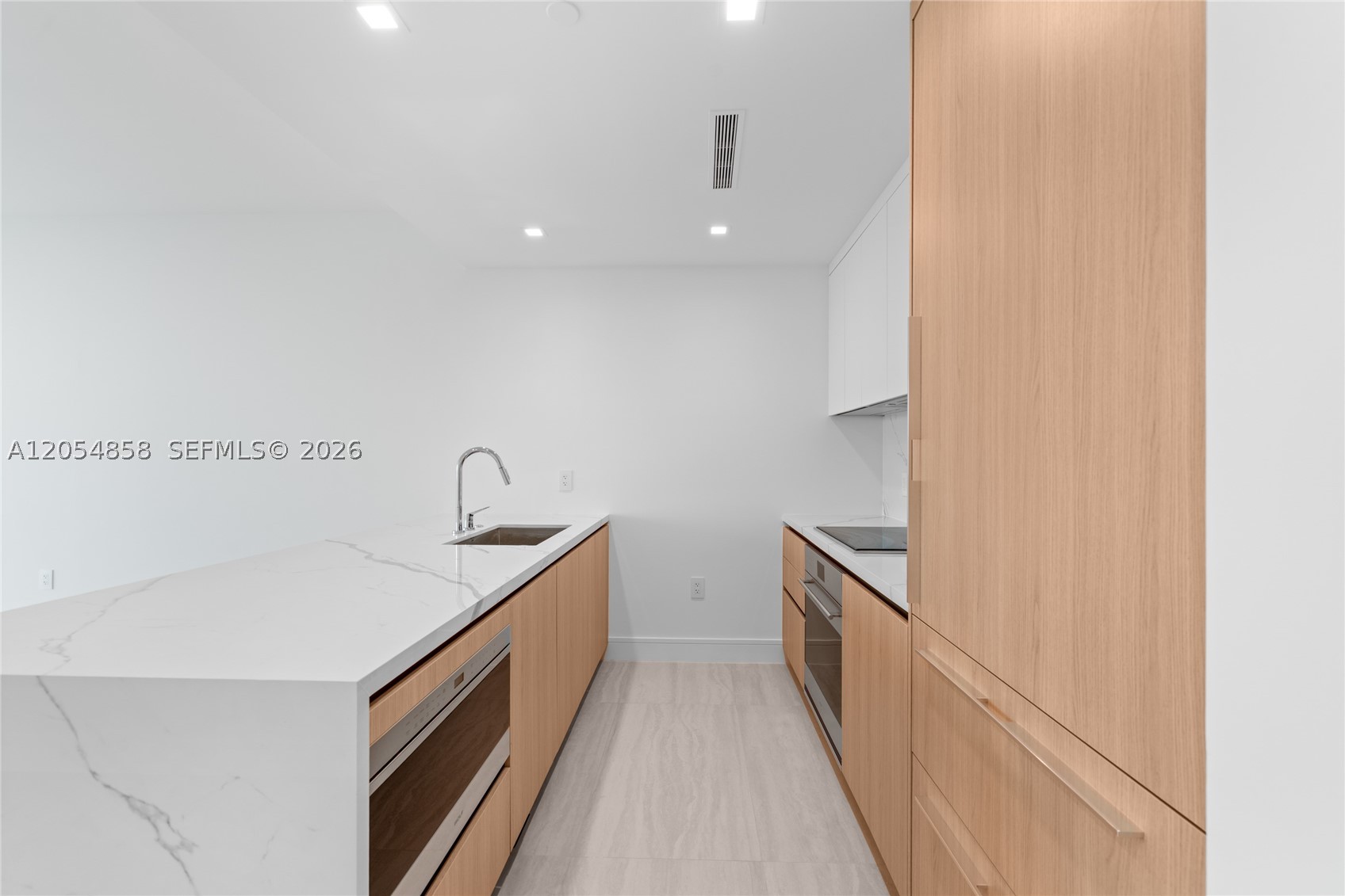 One Park Tower - Residential