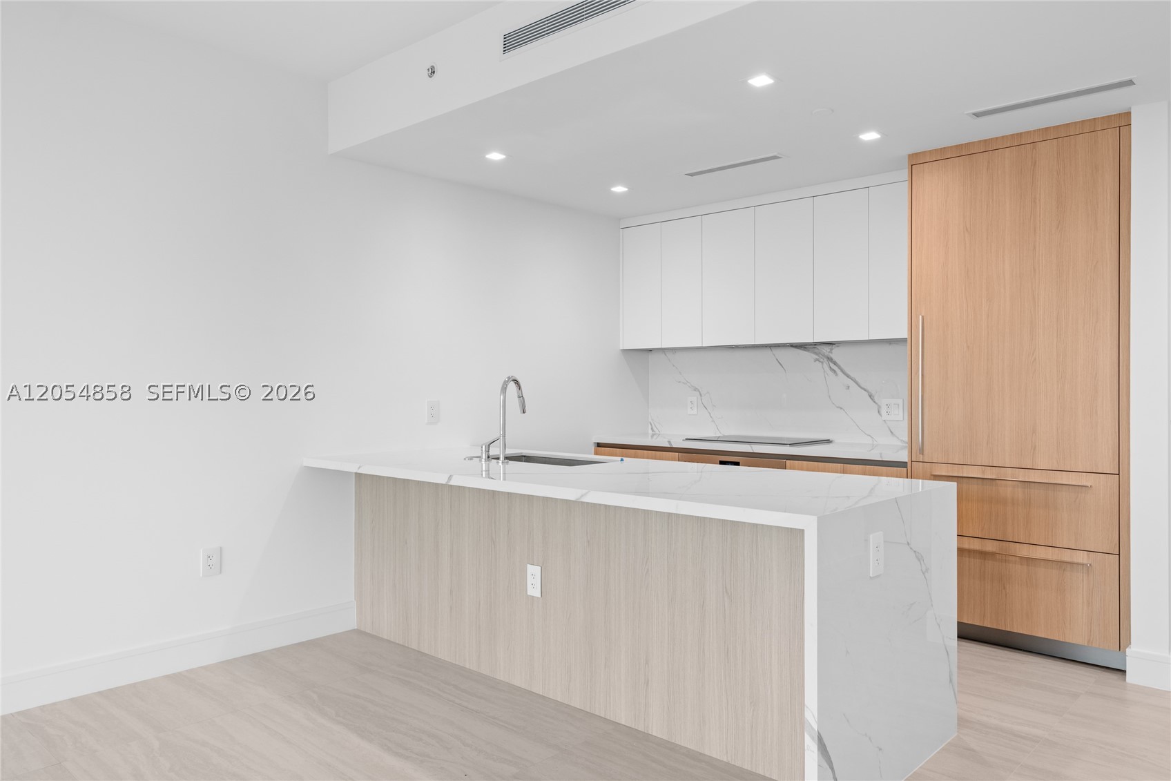 One Park Tower - Residential