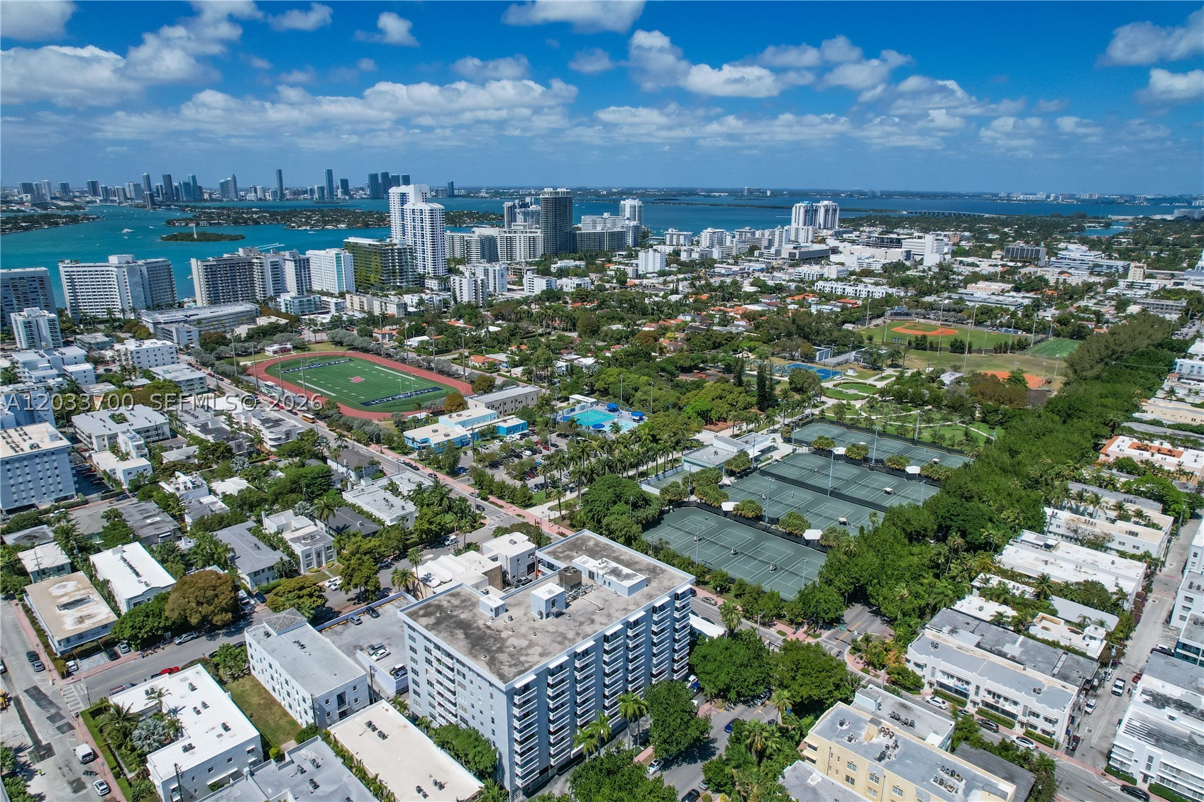 ADMIRAL TOWERS CONDO - Residential Lease