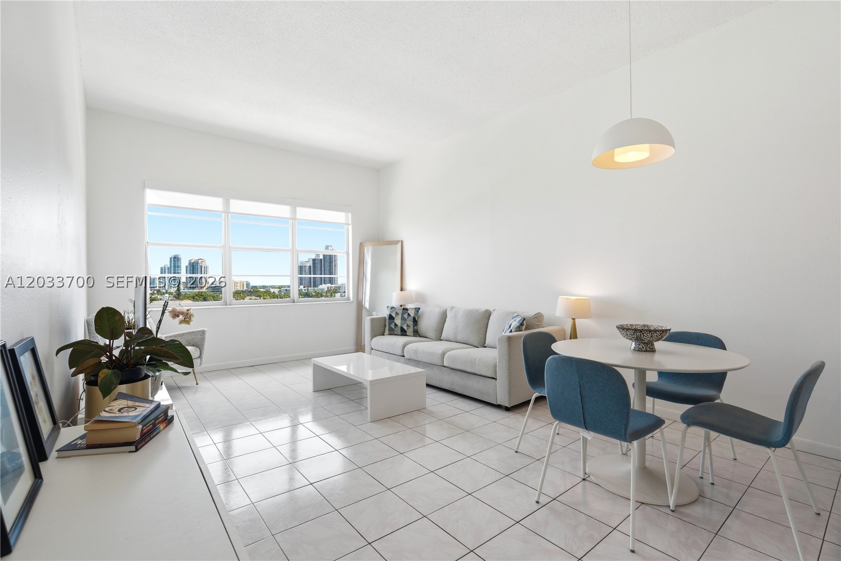 ADMIRAL TOWERS CONDO - Residential Lease