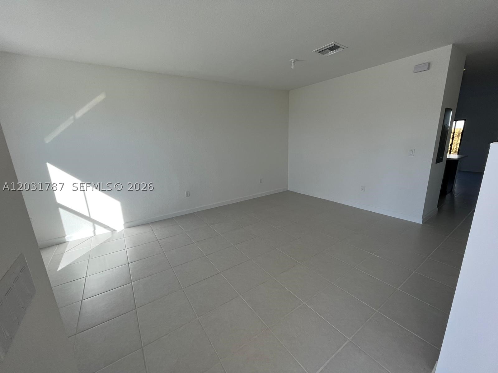 PINE VISTA PINE ISLE - Residential Lease