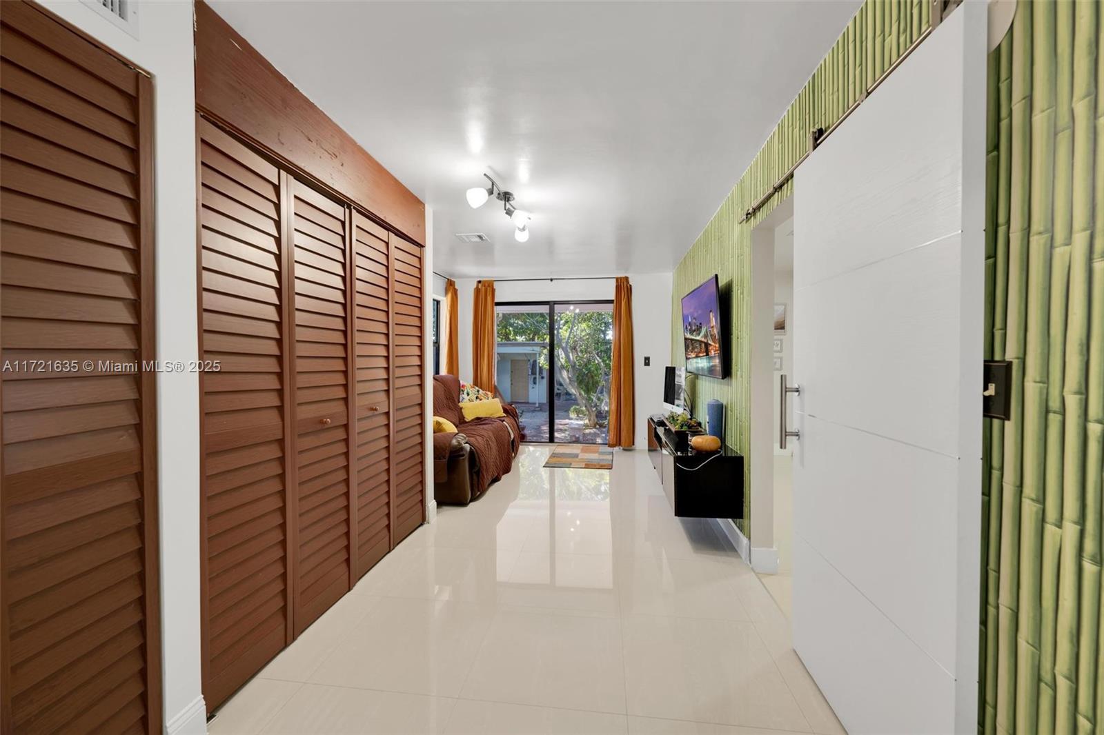 HIALEAH 14TH ADDN REV PL - Residential