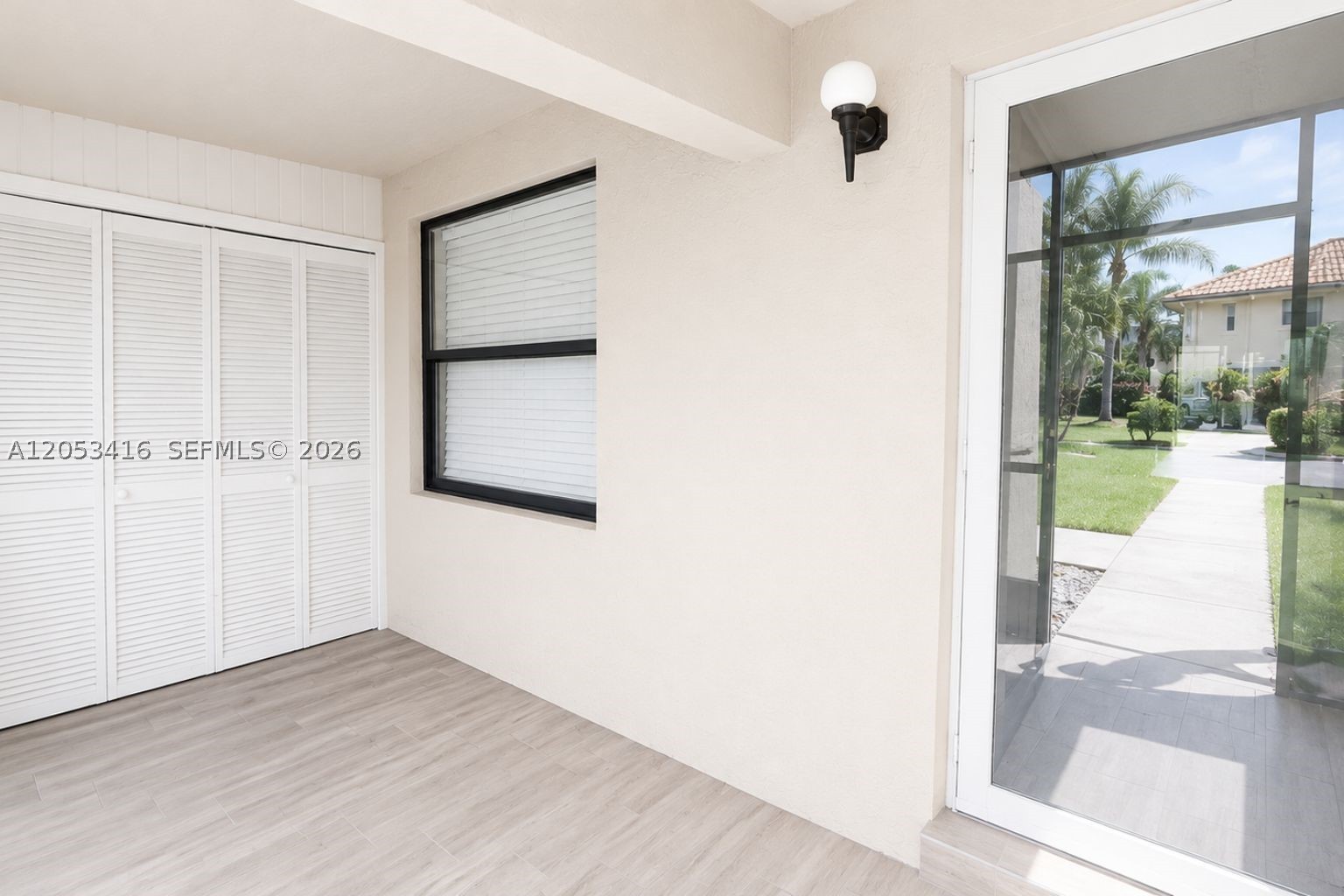 LUCERNE LAKES GOLF COLONY - Residential Lease