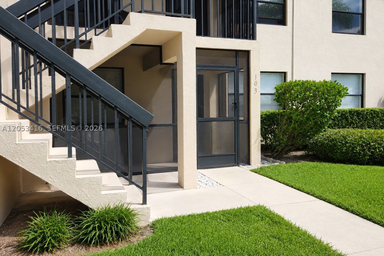 LUCERNE LAKES GOLF COLONY - Residential Lease