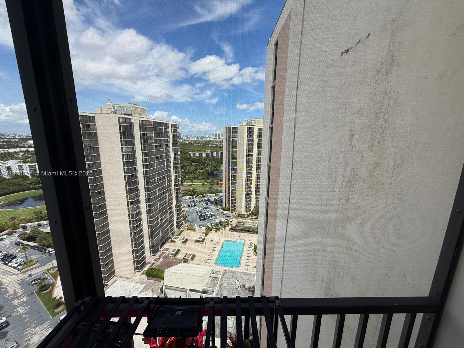 CORONADO CONDO- TOWER II - Residential