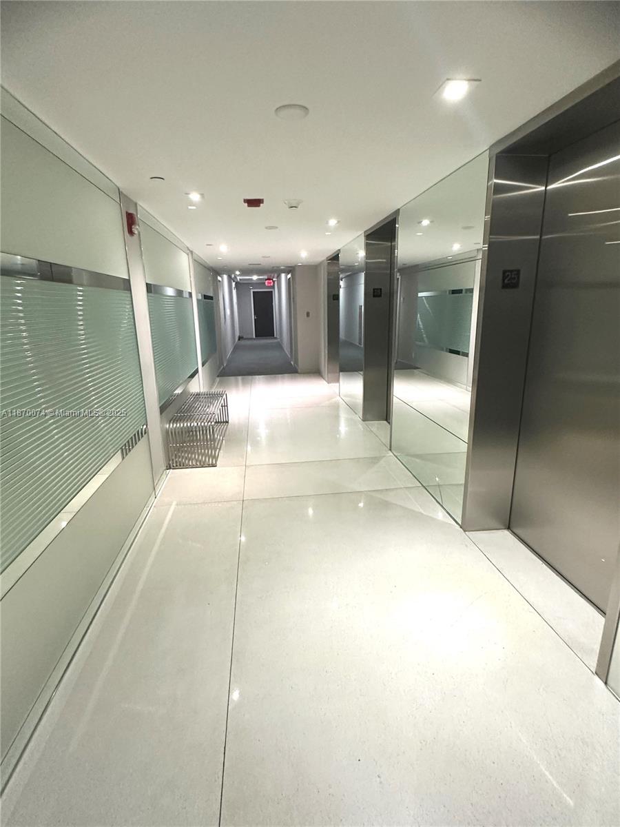 CORONADO CONDO- TOWER II - Residential