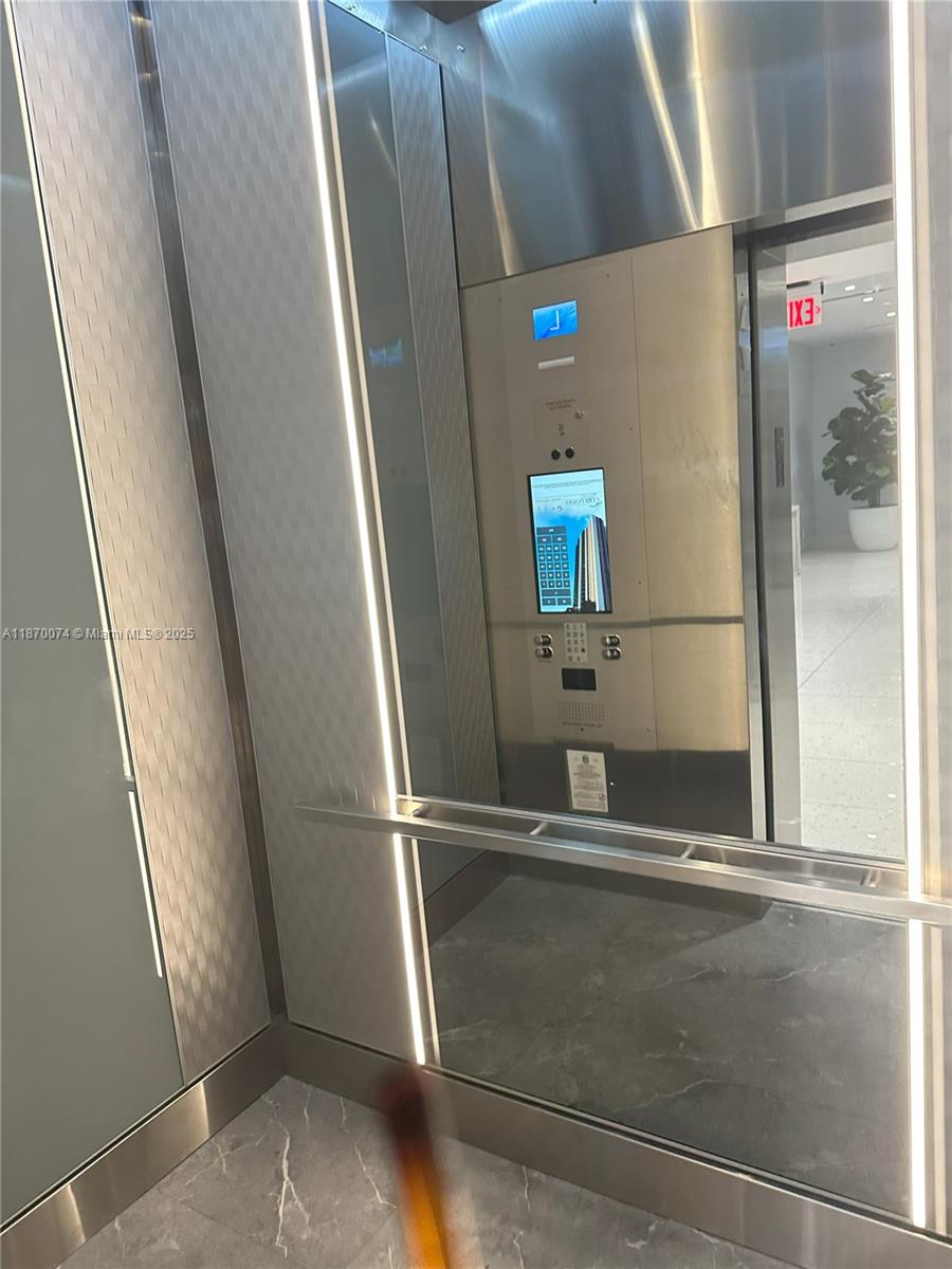 CORONADO CONDO- TOWER II - Residential