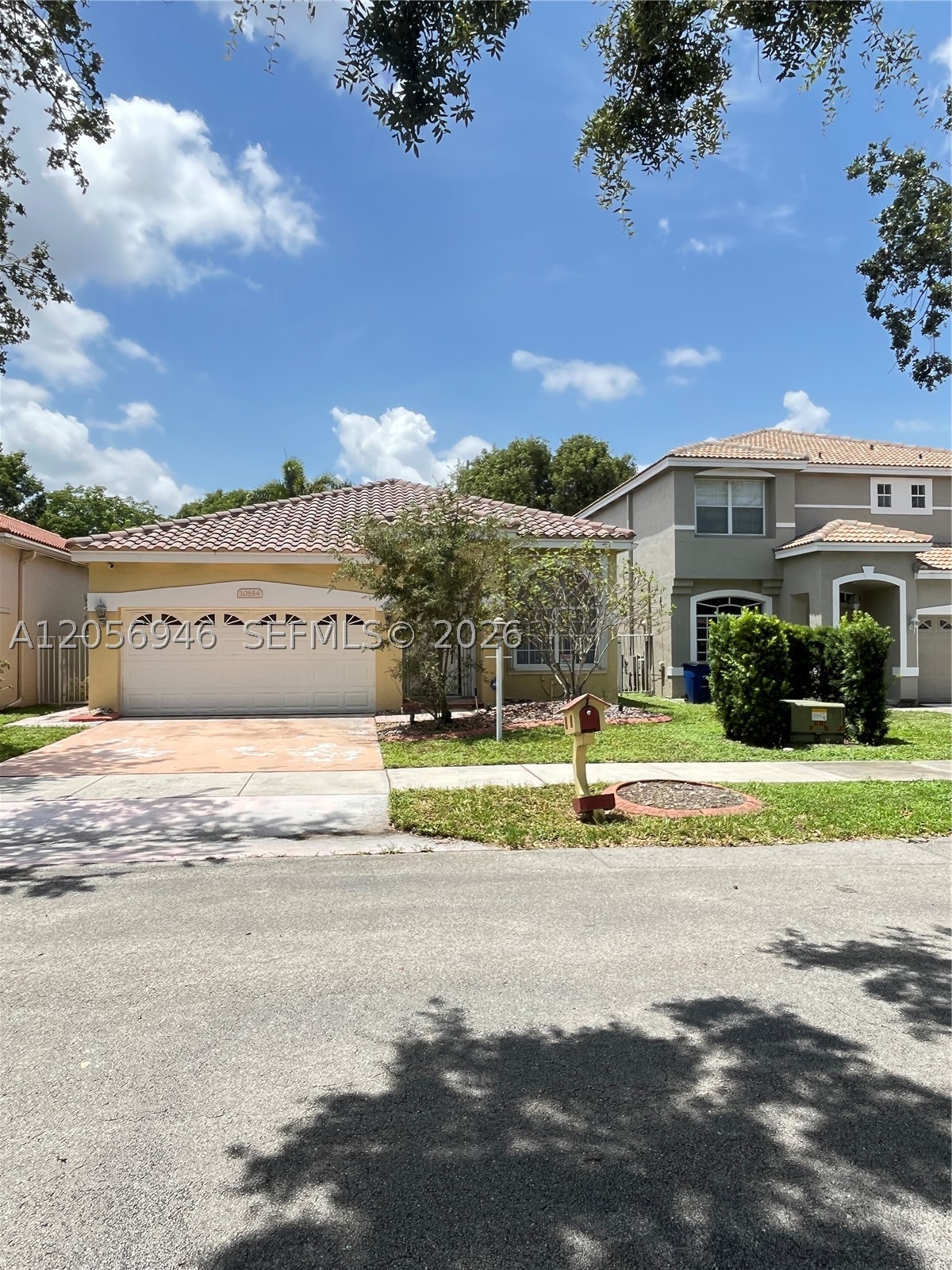 EMBASSY LAKES PHASE III - Residential