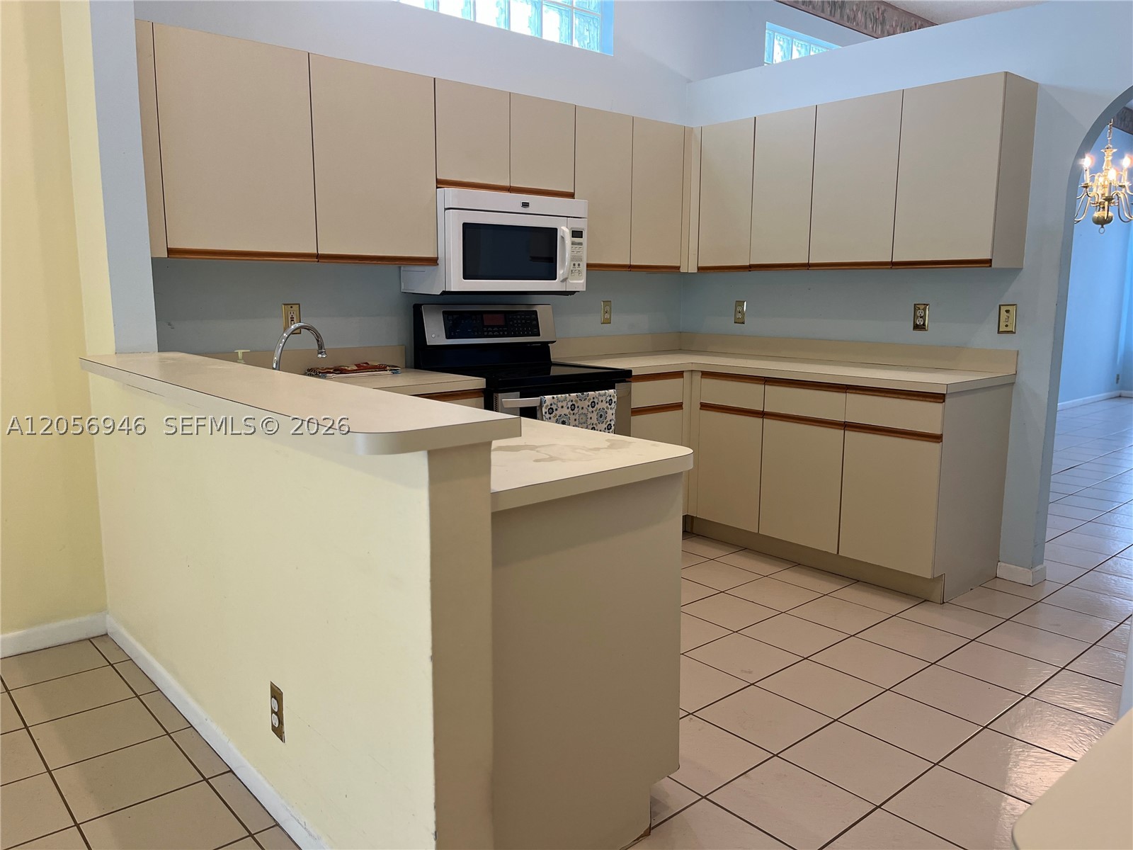EMBASSY LAKES PHASE III - Residential