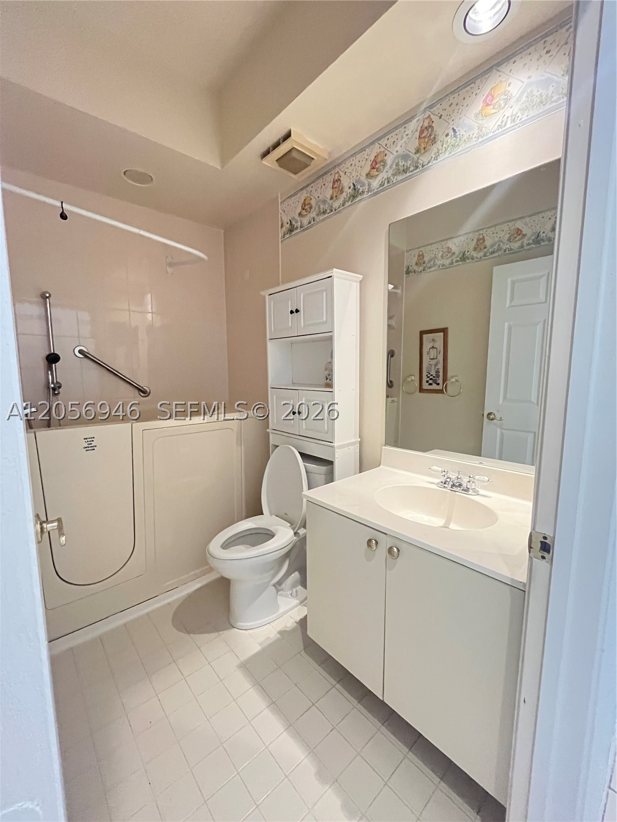EMBASSY LAKES PHASE III - Residential