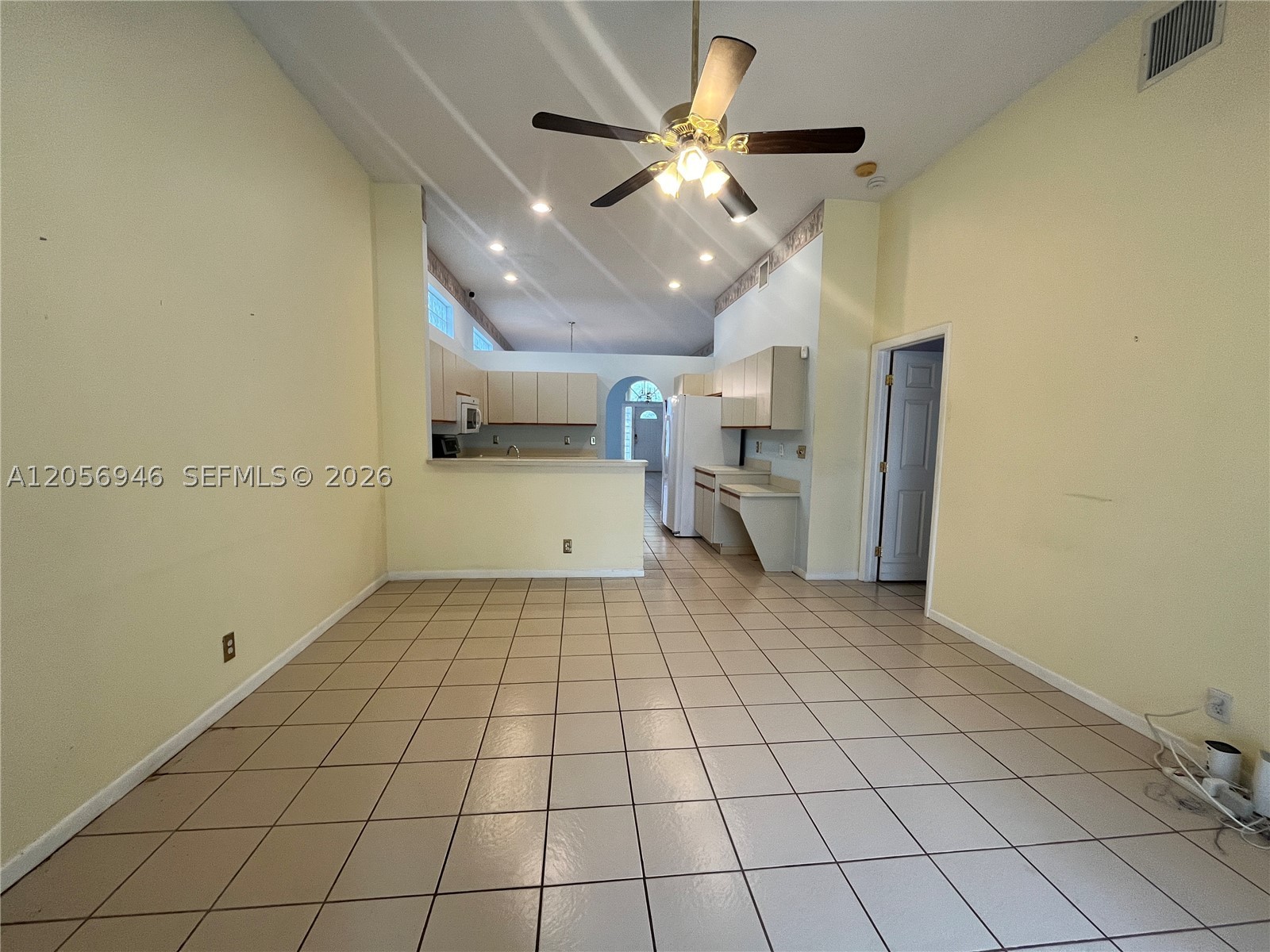 EMBASSY LAKES PHASE III - Residential
