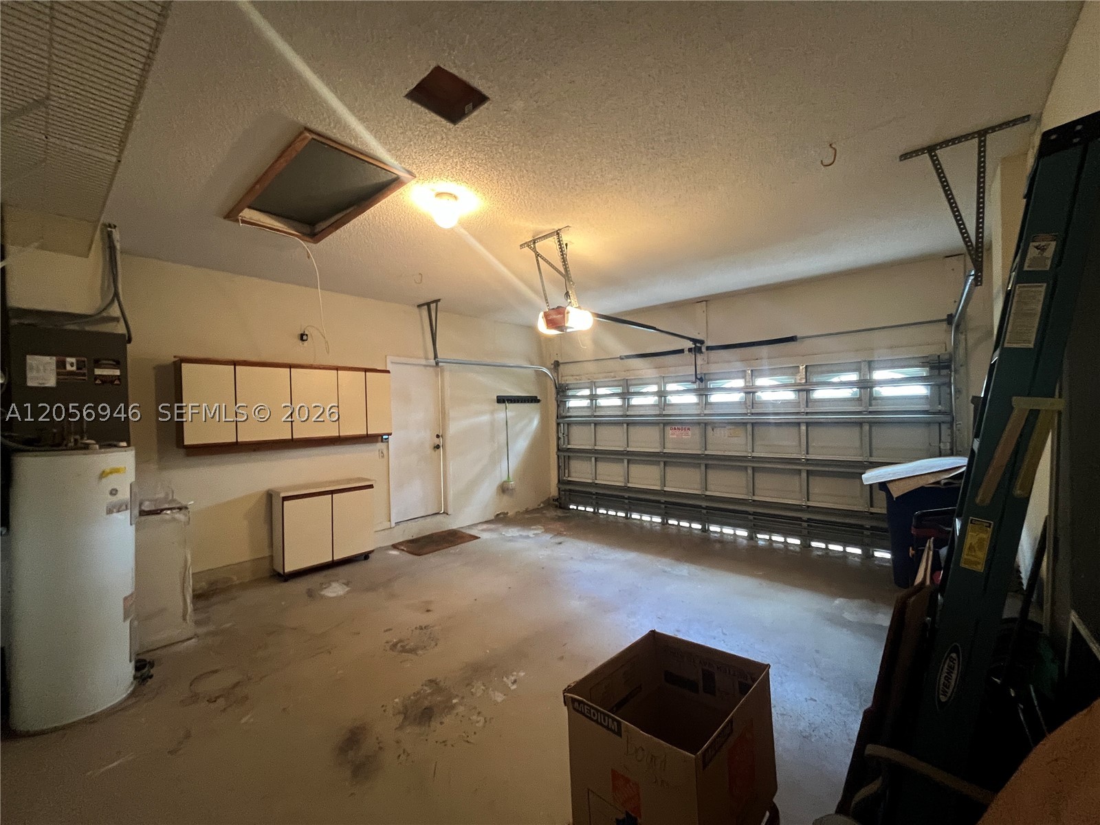 EMBASSY LAKES PHASE III - Residential