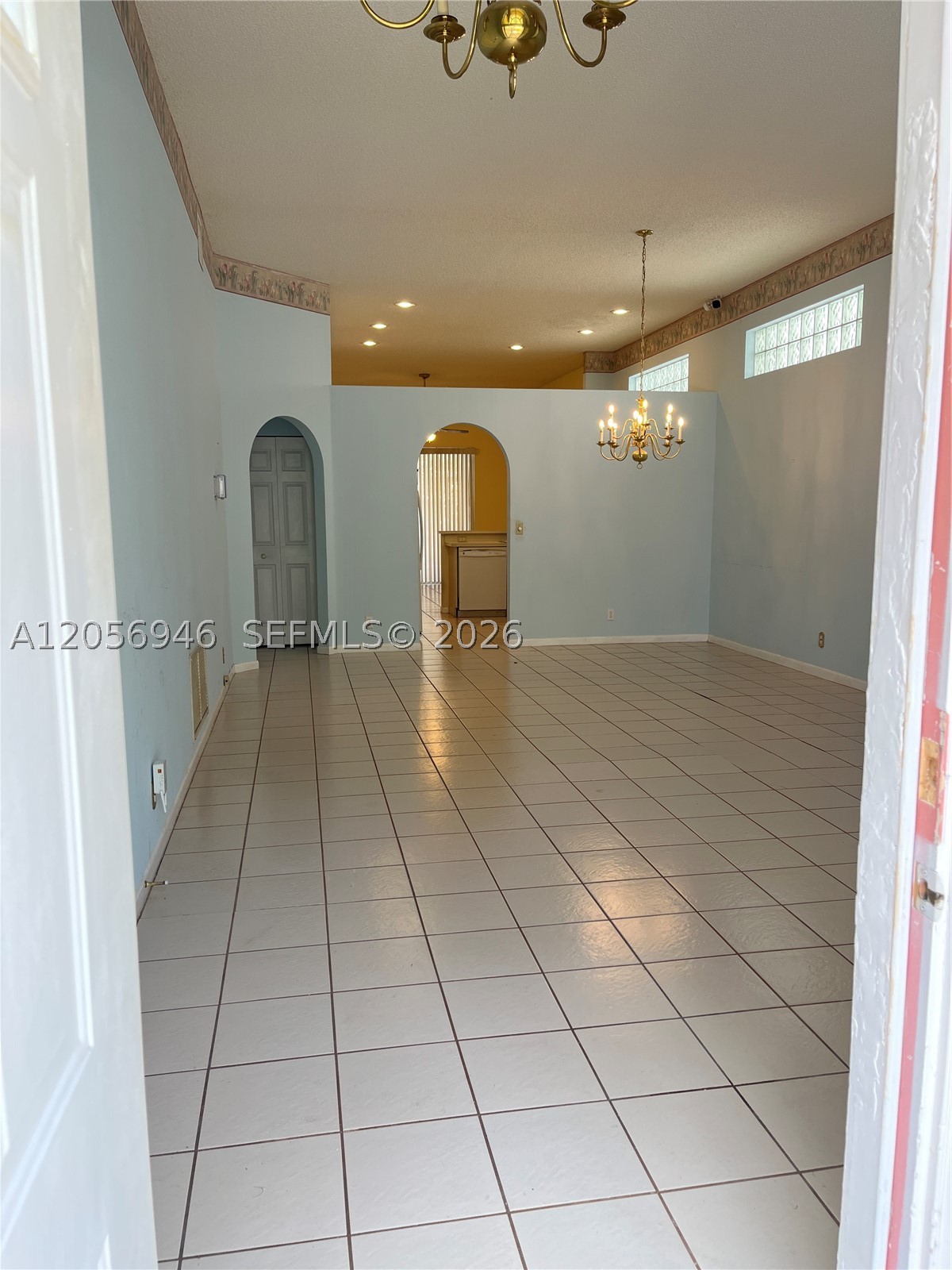 EMBASSY LAKES PHASE III - Residential