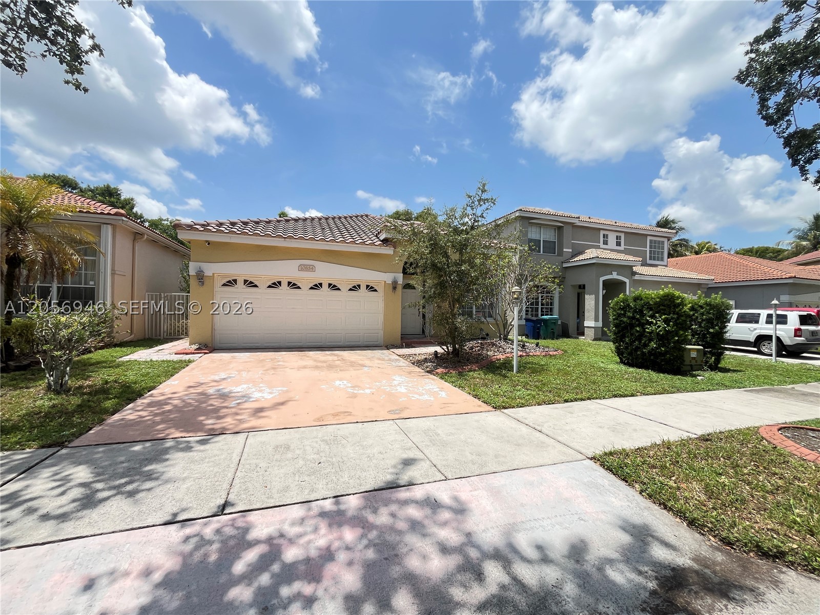 EMBASSY LAKES PHASE III - Residential