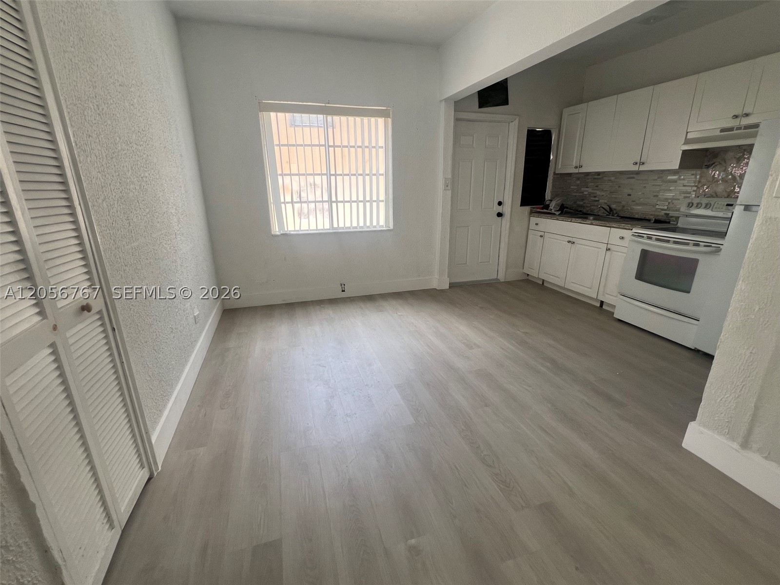 PINAR II CONDO - Residential Lease
