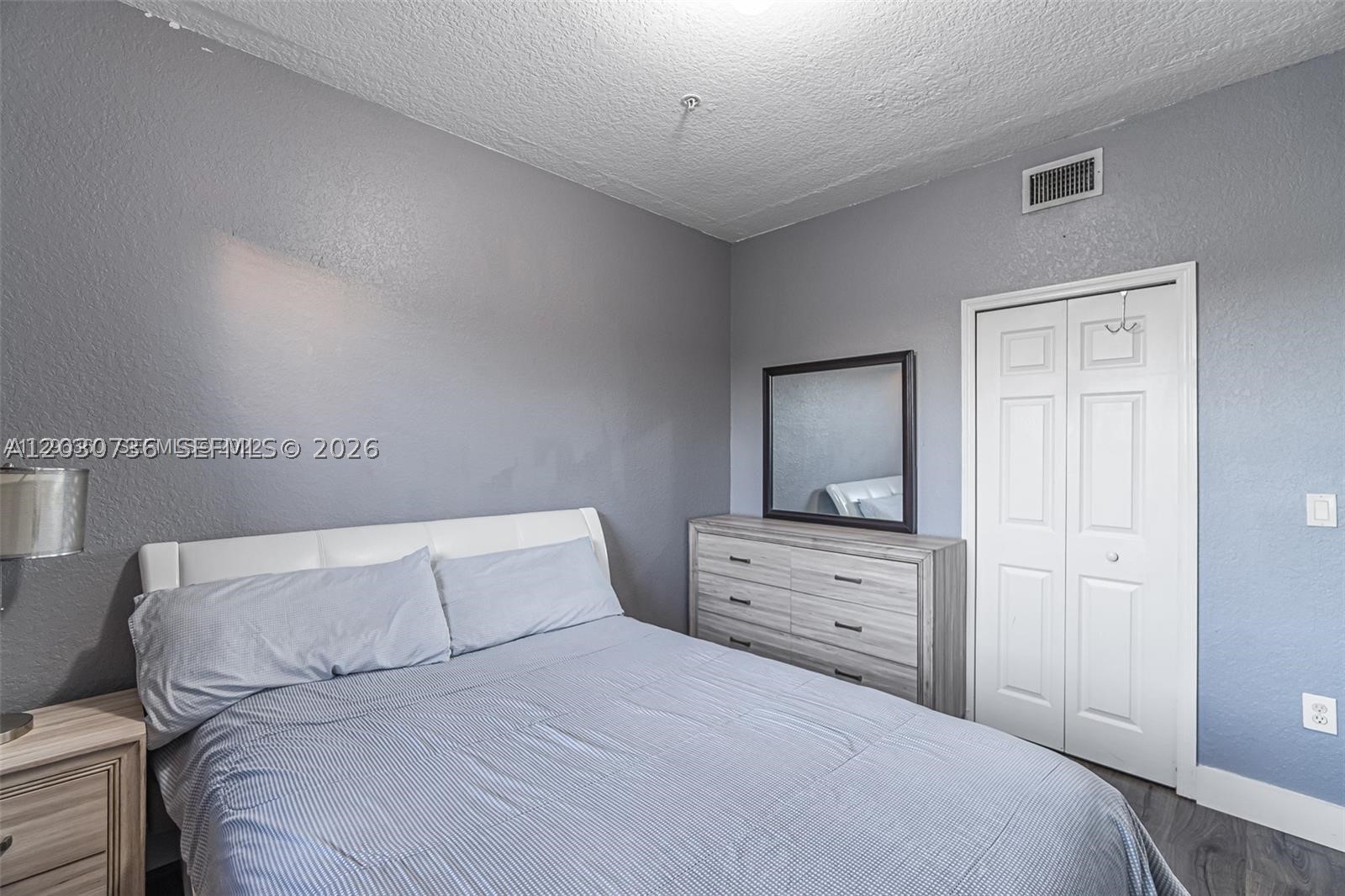 THE COURTS AT DORAL ISLES - Residential