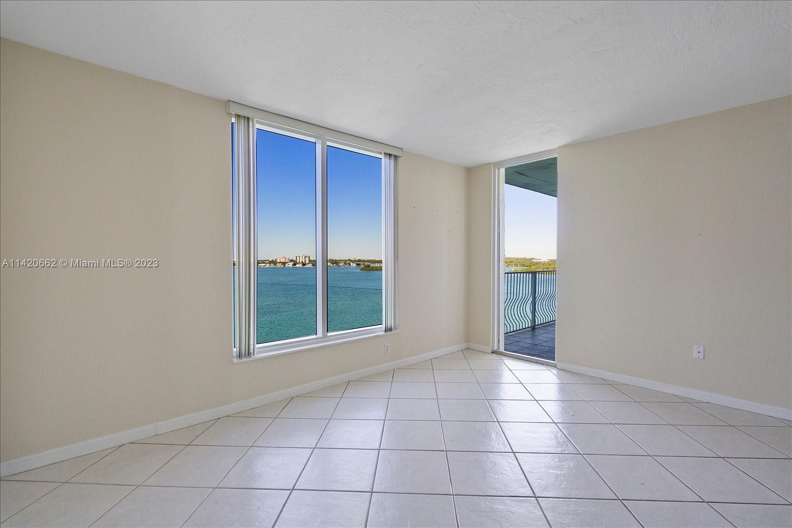 ISLAND POINTE CONDO - Residential Lease