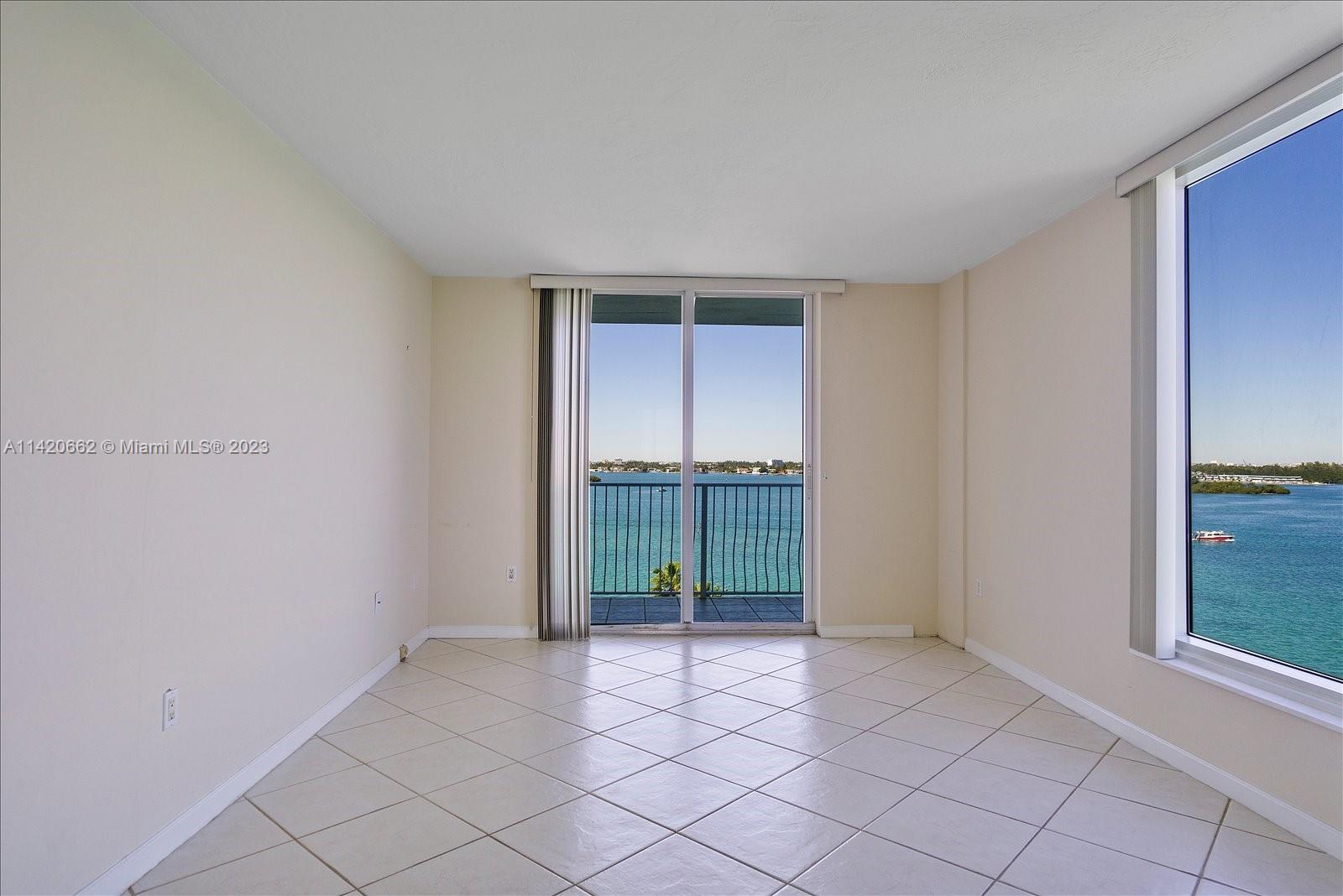 ISLAND POINTE CONDO - Residential Lease