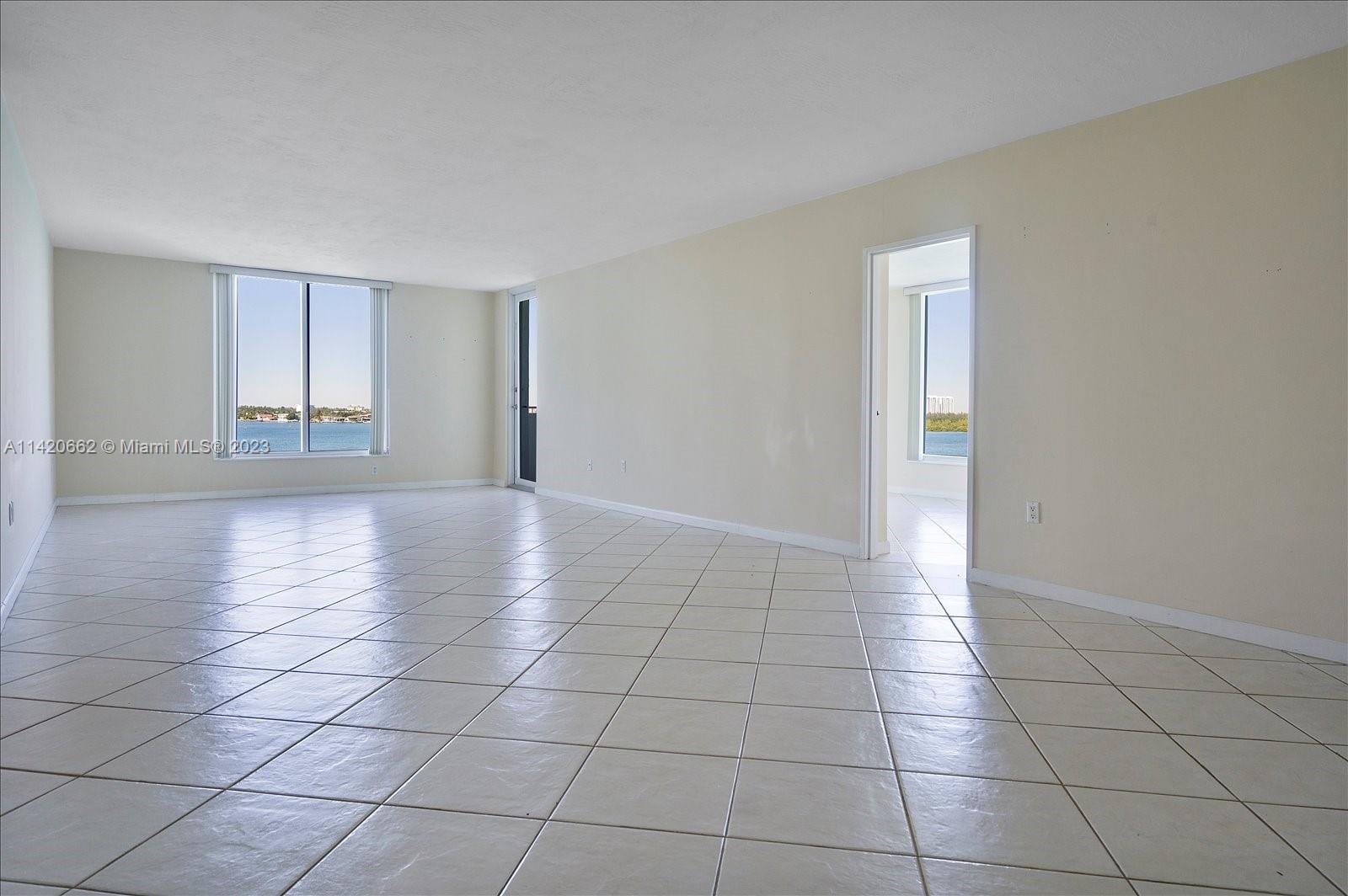 ISLAND POINTE CONDO - Residential Lease