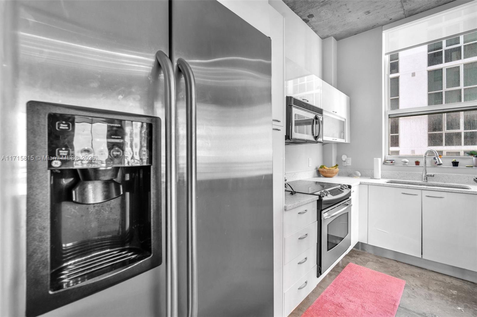THE LOFT DOWNTOWN II COND - Residential