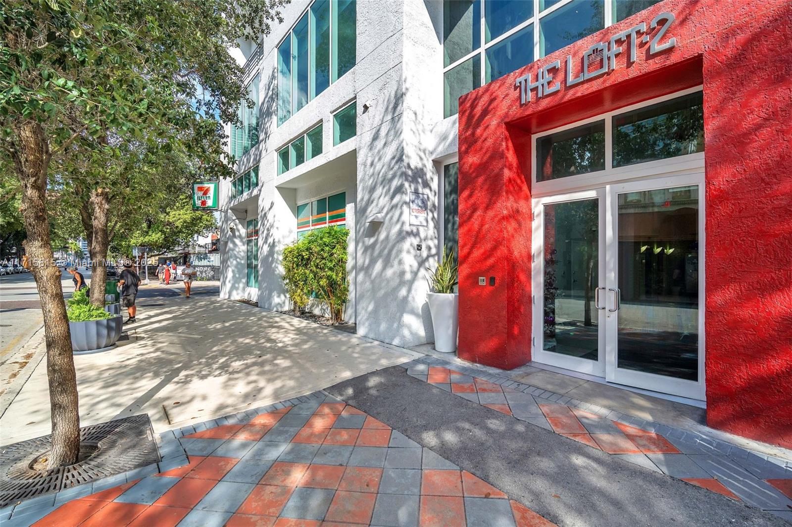 THE LOFT DOWNTOWN II COND - Residential