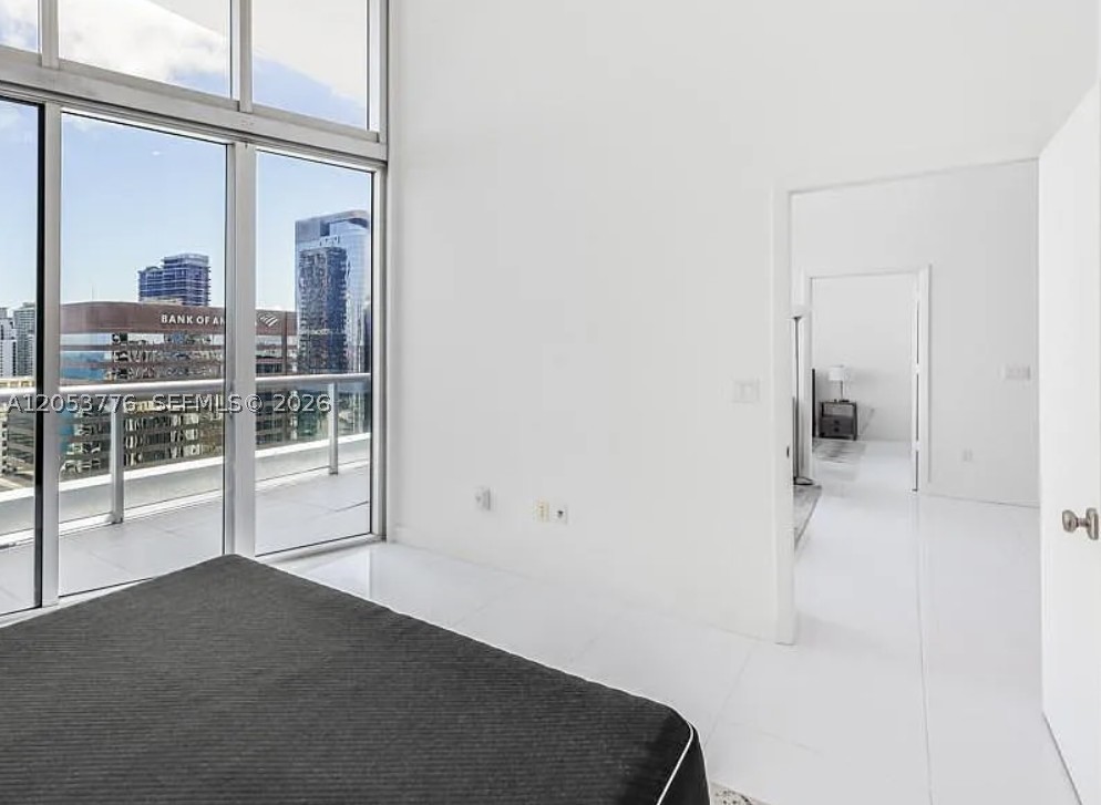 ICON BRICKELL NO TWO - Residential