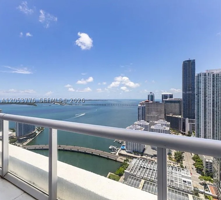 ICON BRICKELL NO TWO - Residential