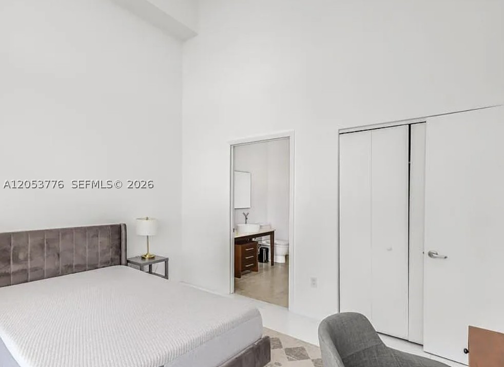 ICON BRICKELL NO TWO - Residential