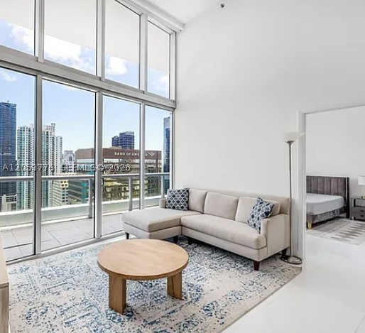 ICON BRICKELL NO TWO - Residential