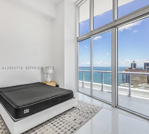 ICON BRICKELL NO TWO - Residential